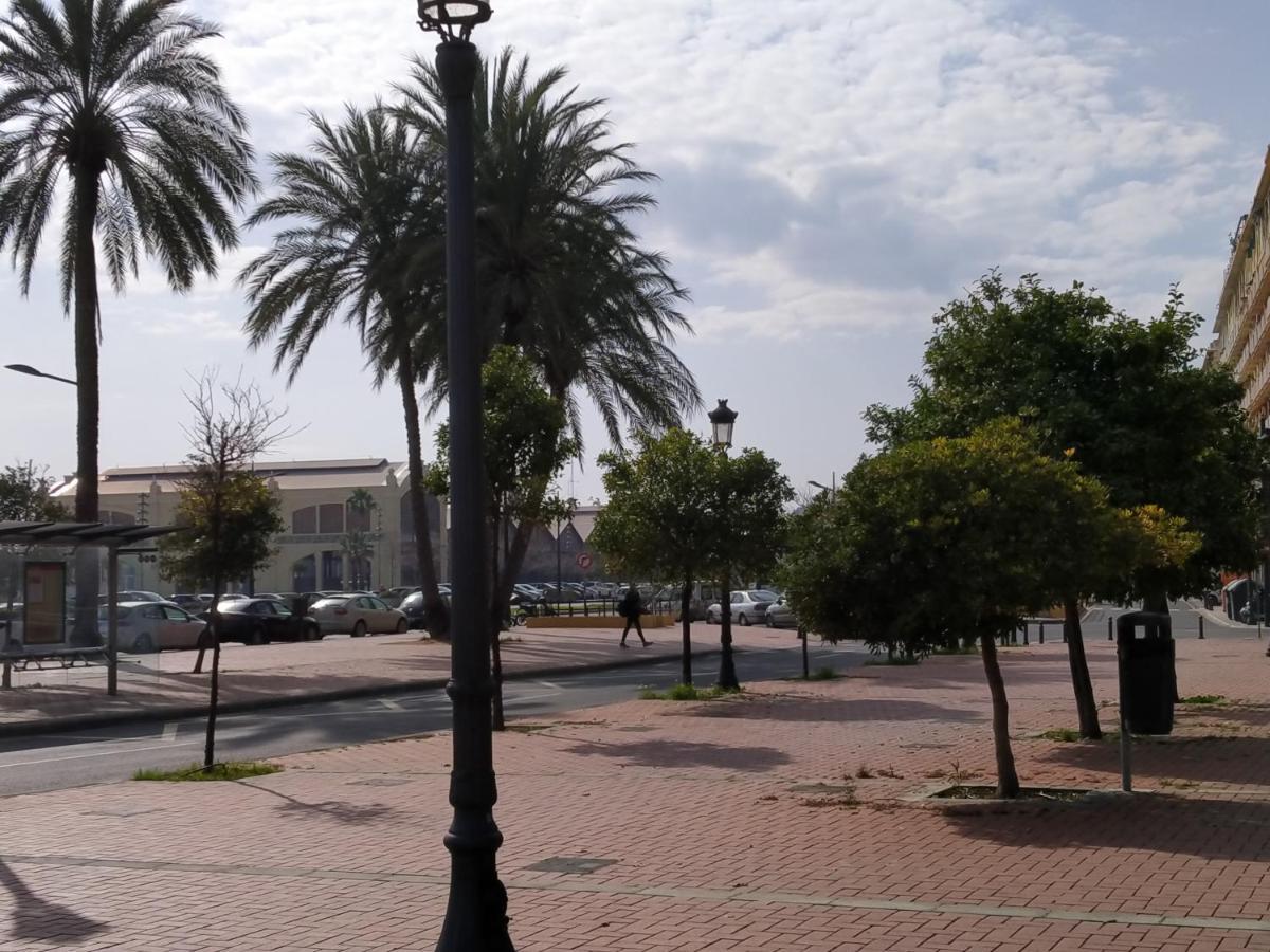 Cabanal Port Marina Valencia Exterior foto